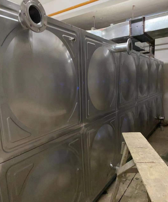 万州日常维护不锈钢水箱的流程是怎样的